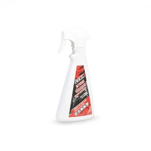AD1 SPRAY NETTOYANT DEGRAISSANT GEL - 500 ML 3 AD1 SPRAY NETTOYANT DEGRAISSANT GEL - 500 ML